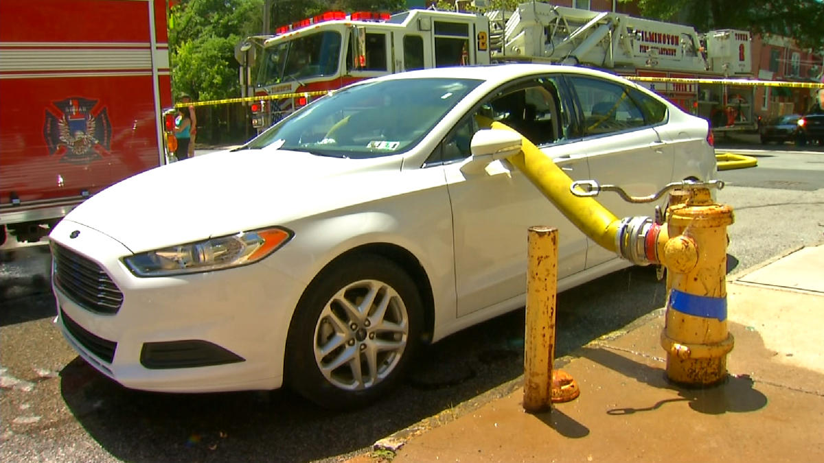 can you park in front of a fire hydrant